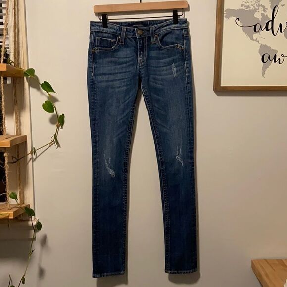 Vigoss Studio Medium Wash’ The Seattle’ Skinny Distressed Jeans Size 3/4 - Picture 16 of 16